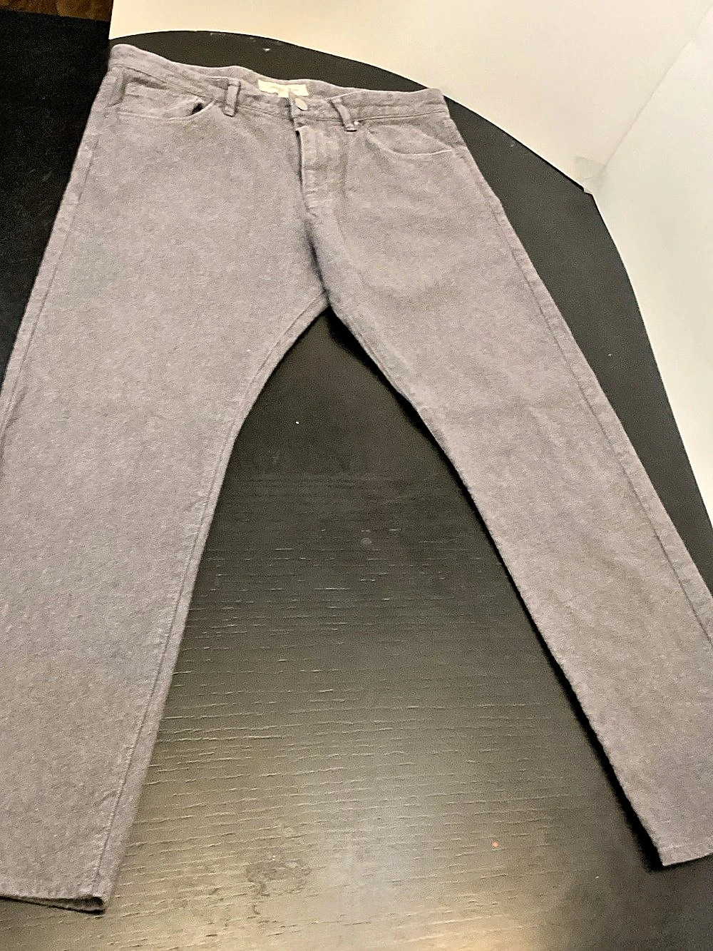 Calvin Klein Jeans Straight Jeans Waist 34 x 32 Gray Like New